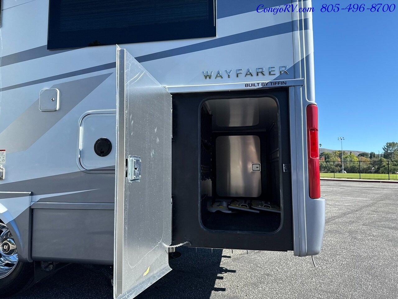 2026 Tiffin Wayfarer 25XLW Slide-Out Theater Seats Mercedes Turbo Diesel Full  Body Paint - Photo 46 - Thousand Oaks, CA 91360