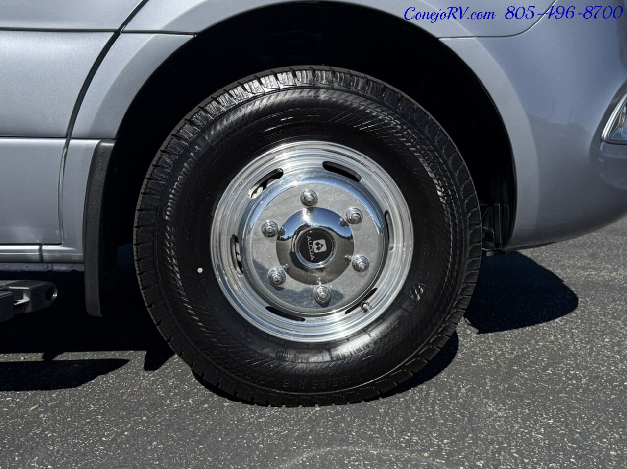 2026 Tiffin Wayfarer 25XLW Slide-Out Theater Seats Mercedes Turbo Diesel Full  Body Paint - Photo 45 - Thousand Oaks, CA 91360