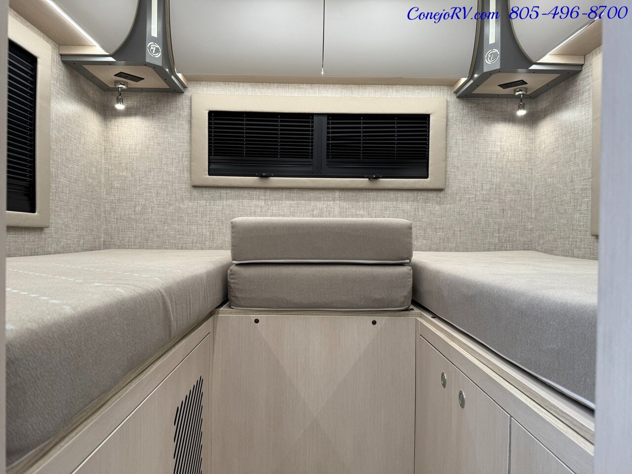 2026 Tiffin Wayfarer 25XLW Slide-Out Theater Seats Mercedes Turbo Diesel Full  Body Paint - Photo 20 - Thousand Oaks, CA 91360