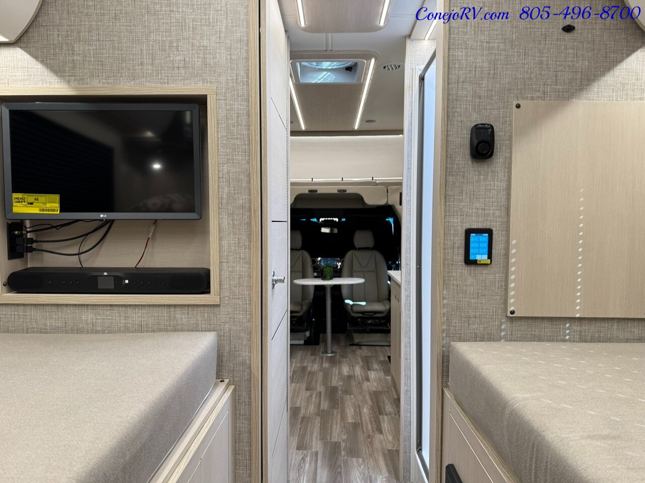 2026 Tiffin Wayfarer 25XLW Slide-Out Theater Seats Mercedes Turbo Diesel Full  Body Paint - Photo 27 - Thousand Oaks, CA 91360