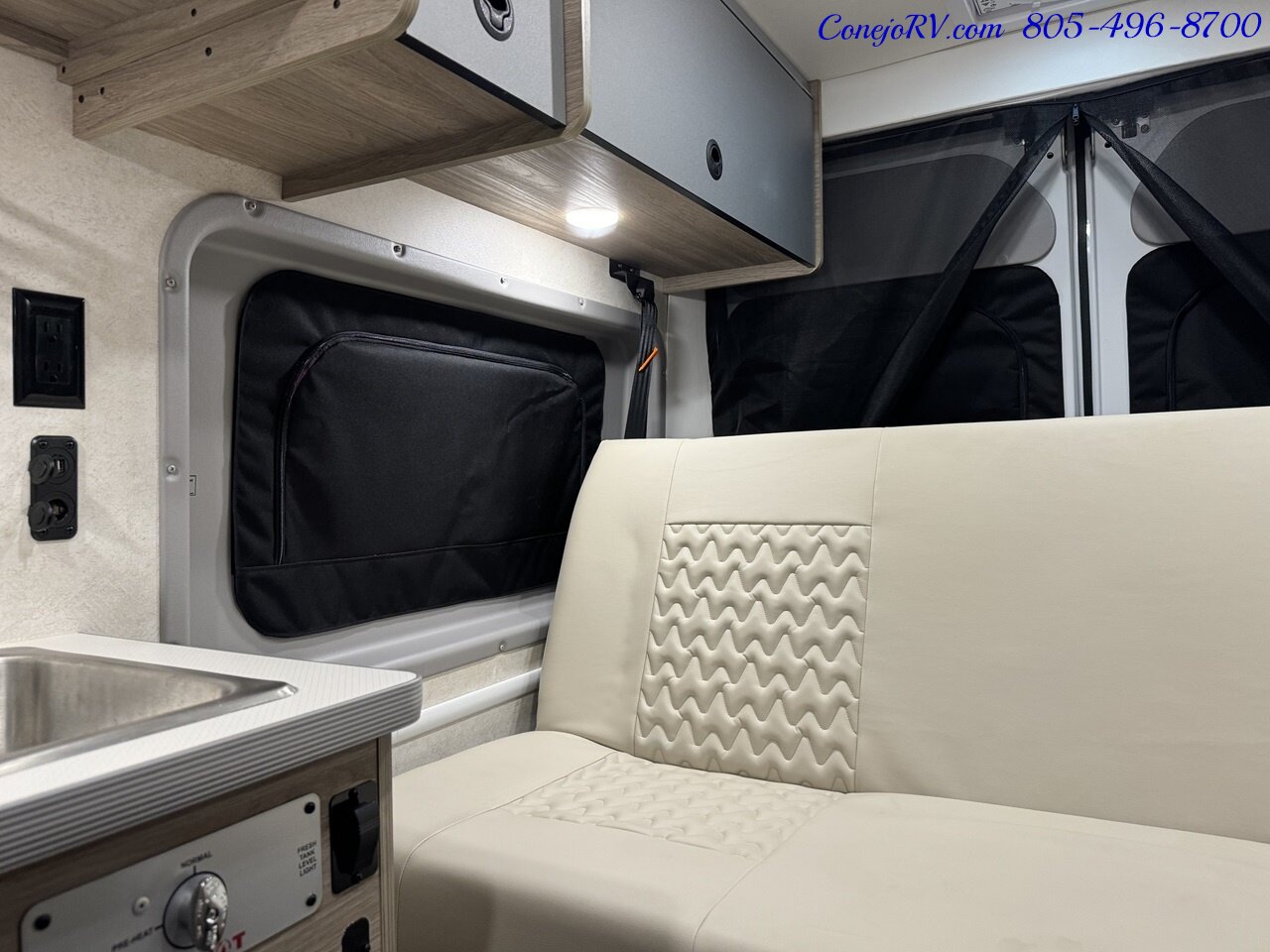 2024 Winnebago Solis 59P Pop Top Full Galley Rear Convertible Couch   - Photo 20 - Thousand Oaks, CA 91360
