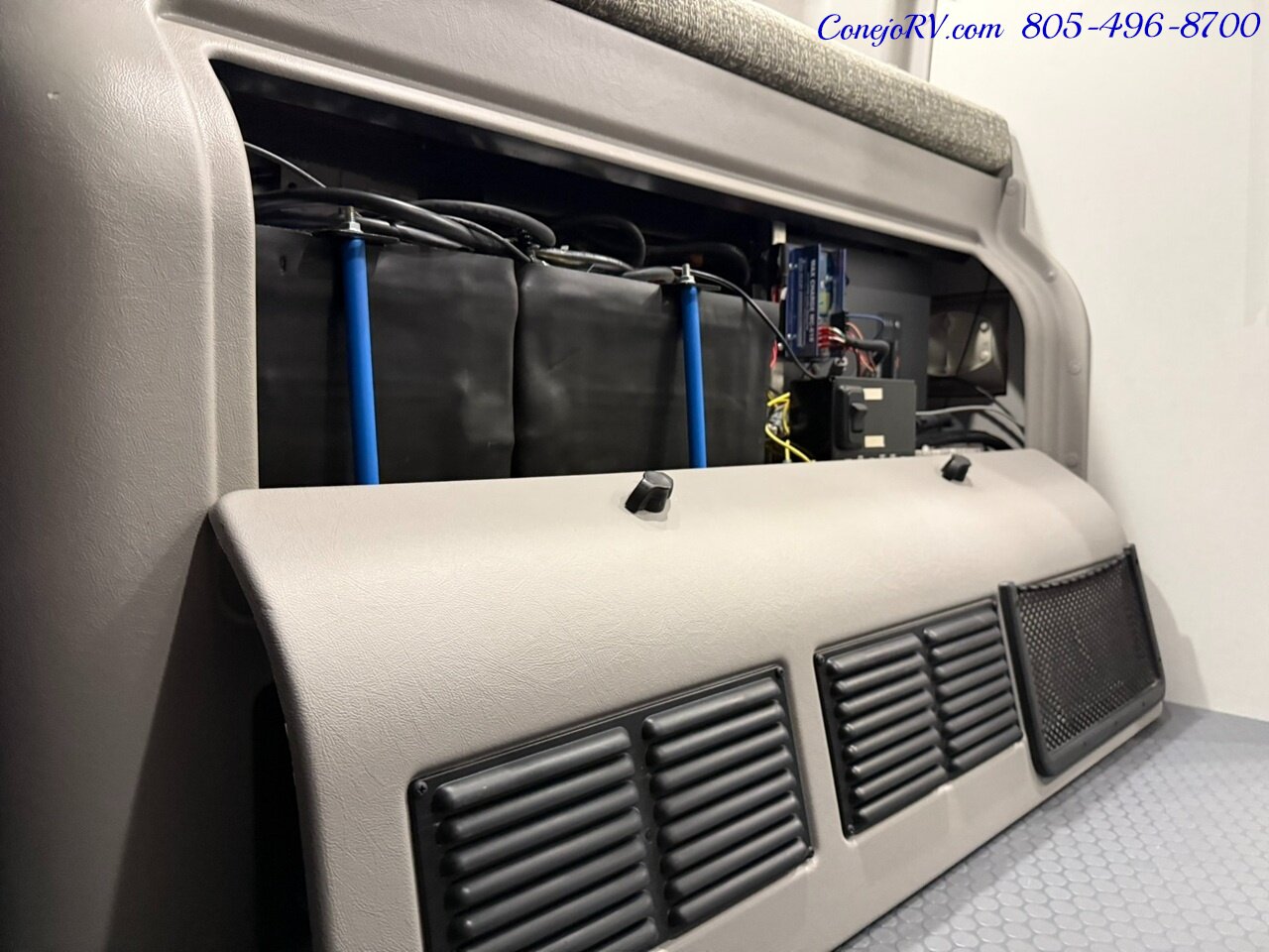2020 Winnebago Revel 44E 2.0 4X4 Sprinter Mercedes Turbo Diesel,  250AH Lithium - Photo 27 - Thousand Oaks, CA 91360