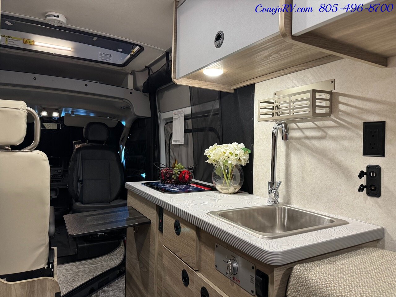 2024 Winnebago Solis 59P NPF Limited Edition Exclusive Features Murphy Bed Pop  Full Galley - Photo 28 - Thousand Oaks, CA 91360