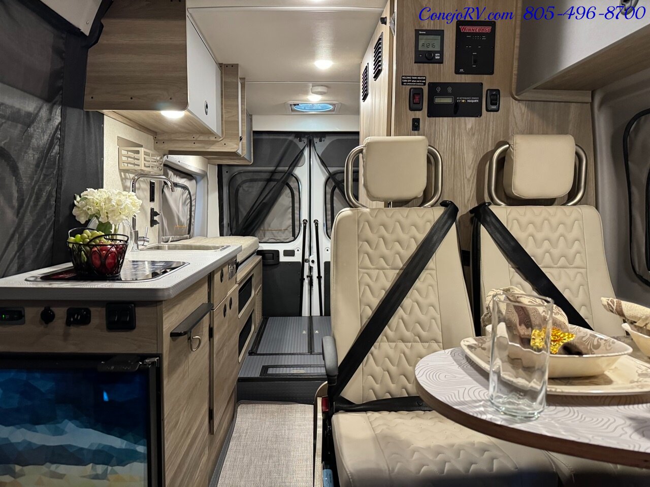 2024 Winnebago Solis 59P NPF Limited Edition Exclusive Features Murphy Bed Pop  Full Galley - Photo 7 - Thousand Oaks, CA 91360