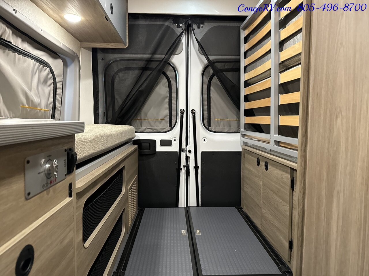 2024 Winnebago Solis 59P NPF Limited Edition Exclusive Features Murphy Bed Pop  Full Galley - Photo 20 - Thousand Oaks, CA 91360