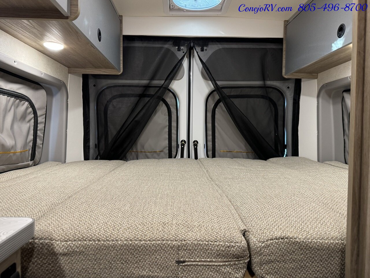 2024 Winnebago Solis 59P NPF Limited Edition Exclusive Features Murphy Bed Pop  Full Galley - Photo 21 - Thousand Oaks, CA 91360