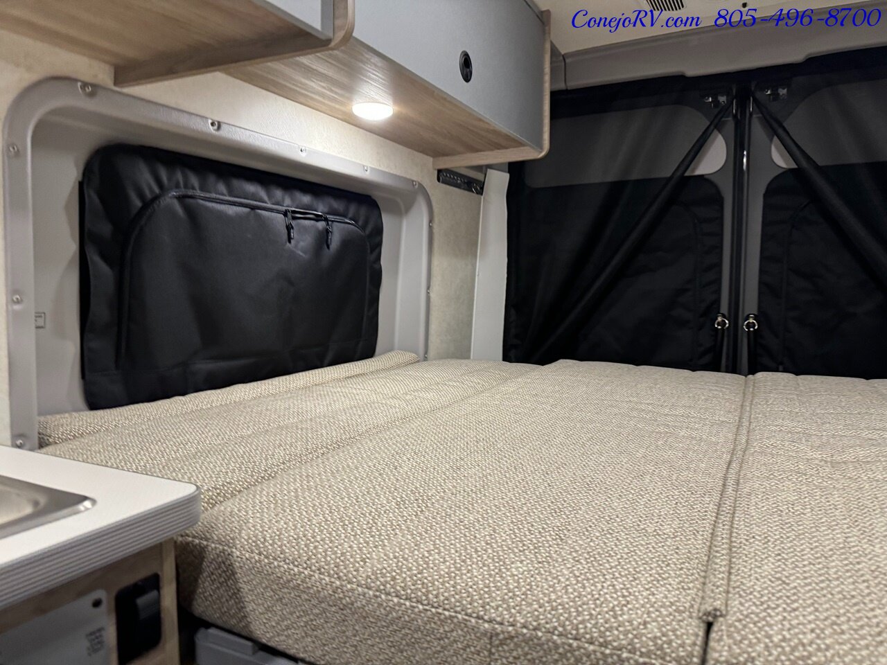 2024 Winnebago Solis 59PX Murphy Bed Pop Top Full Galley   - Photo 24 - Thousand Oaks, CA 91360