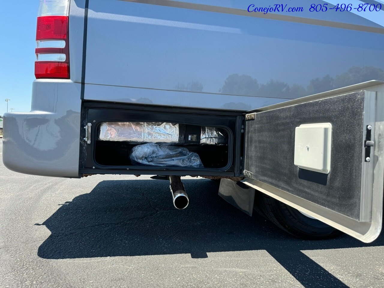 2024 Chinook Maverick EB Murphy Bed Ford Transit All Wheel Drive   - Photo 44 - Thousand Oaks, CA 91360