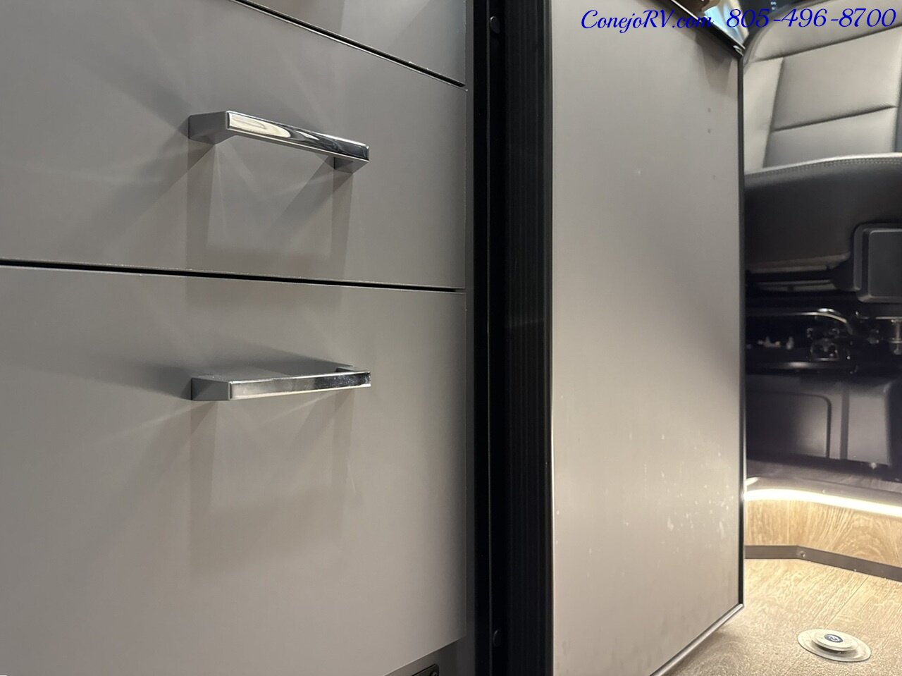 2025 Winnebago Roam 59RZ Wheelchair Power Lift Power Lounge Galley   - Photo 12 - Thousand Oaks, CA 91360