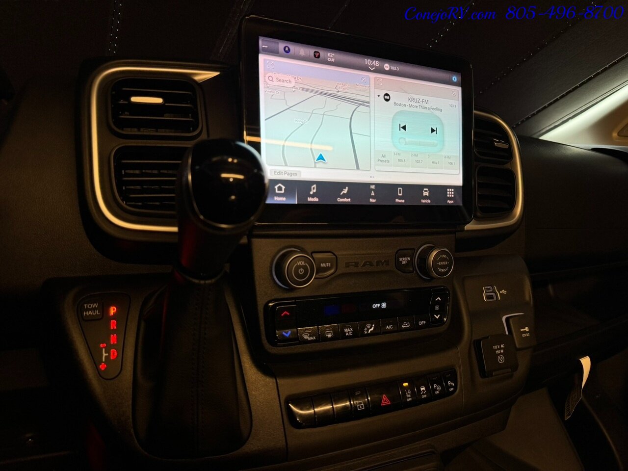 2025 Winnebago Roam 59RZ Wheelchair Power Lift Power Lounge Galley   - Photo 35 - Thousand Oaks, CA 91360