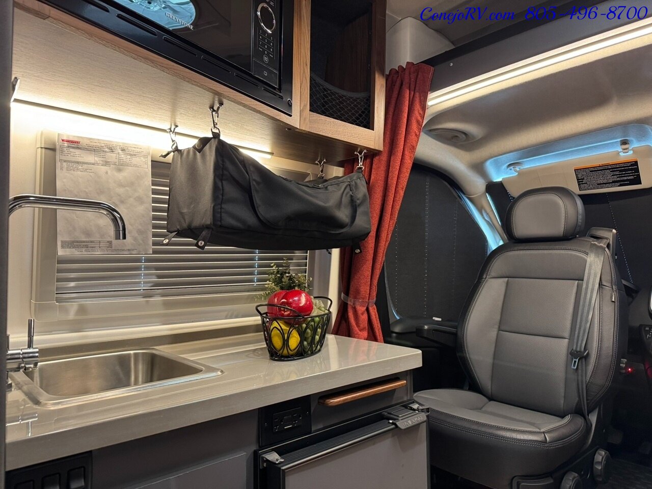 2025 Winnebago Roam 59RZ Wheelchair Power Lift Power Lounge Galley   - Photo 13 - Thousand Oaks, CA 91360