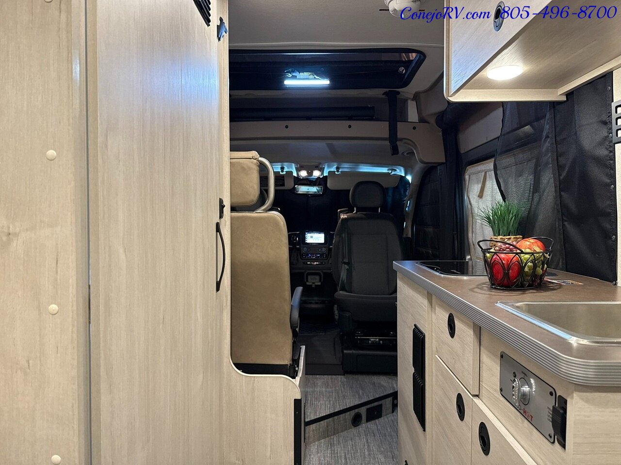 2026 Winnebago Solis 59P **NEW FOR 2026 2.8KW GENERATOR**Pop Top Full Galley Convertible SOFA Roof AC - Photo 23 - Thousand Oaks, CA 91360