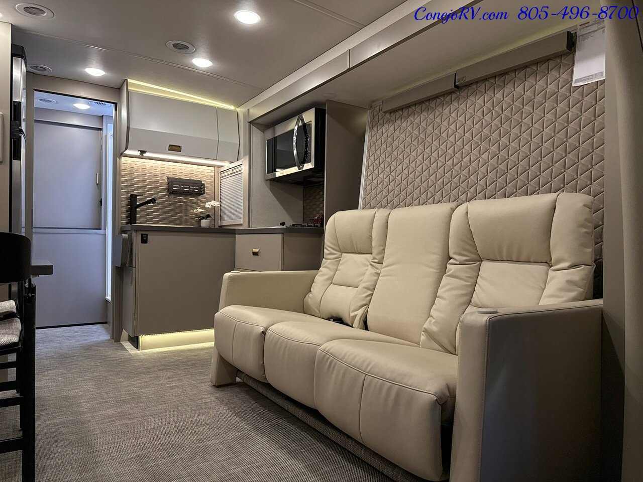 2025 Winnebago View 24T Slide-Out Murphy Bed Mercedes Turbo Diesel Full  Body Paint - Photo 6 - Thousand Oaks, CA 91360