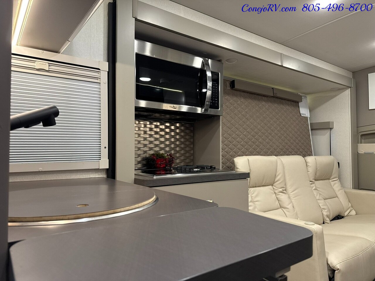 2025 Winnebago View 24T Slide-Out Murphy Bed Mercedes Turbo Diesel Full  Body Paint - Photo 19 - Thousand Oaks, CA 91360