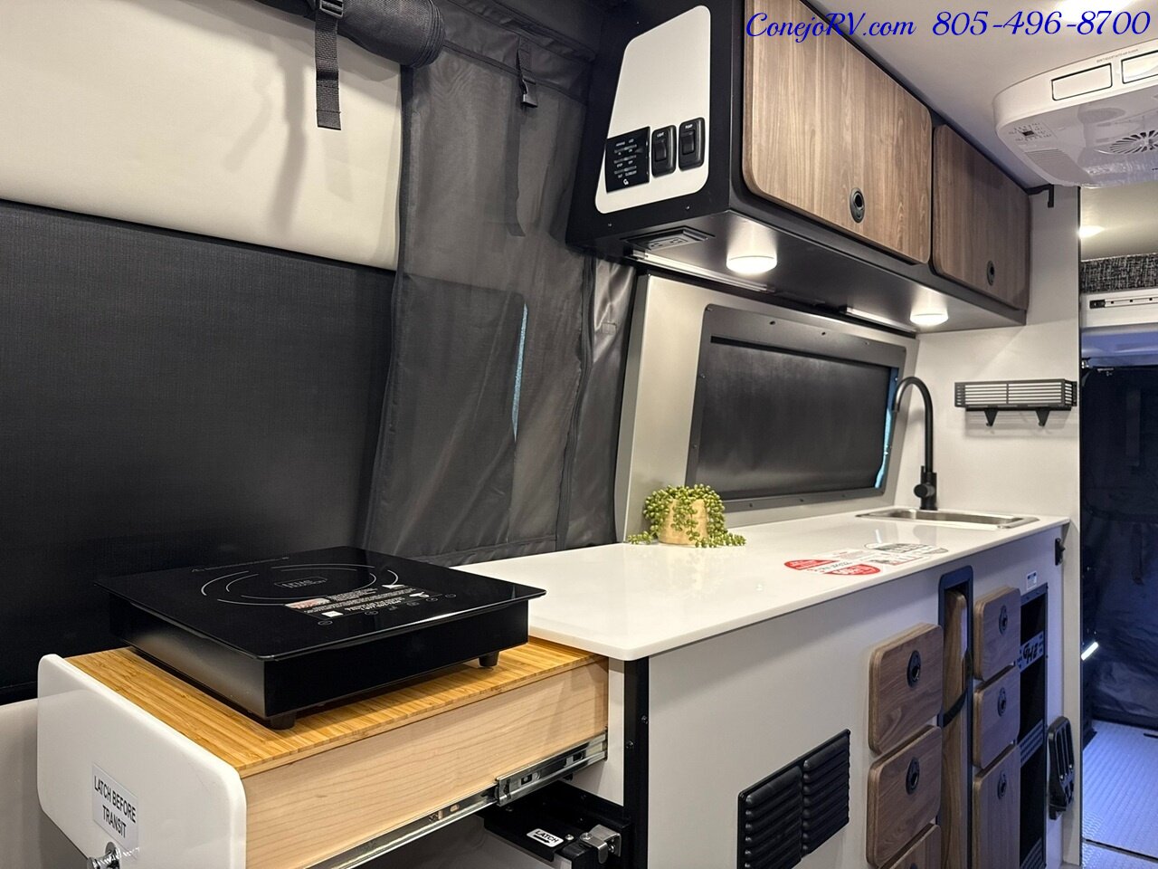 2026 Tiffin GH2 AWD Sprinter Mercedes 2500 EXT AWD Turbo Diesel  540AH Battle Born Lithium Ion Kit - Photo 14 - Thousand Oaks, CA 91360