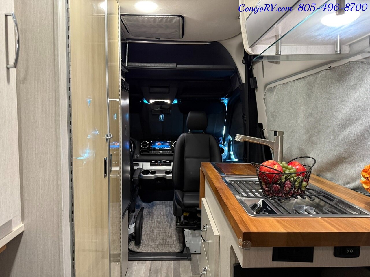 2022 Thor Tranquility 19P 4X4 Sprinter Mercedes Turbo Diesel Lithium System  37K Miles - Photo 28 - Thousand Oaks, CA 91360