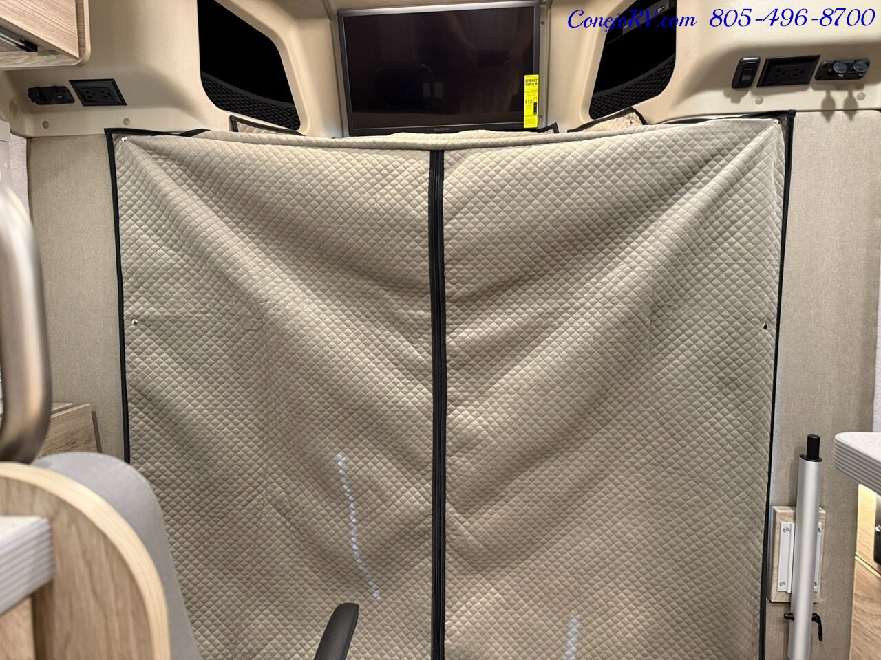 2026 Winnebago Ekko 22A Pop Top Lithium Power 310HP All Wheel Drive   - Photo 34 - Thousand Oaks, CA 91360