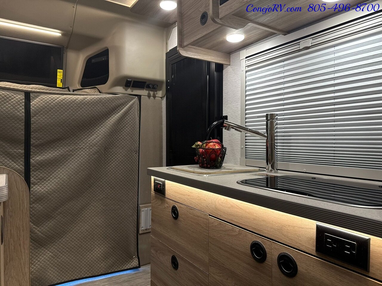 2026 Winnebago Ekko 22A Pop Top Lithium Power 310HP All Wheel Drive   - Photo 16 - Thousand Oaks, CA 91360