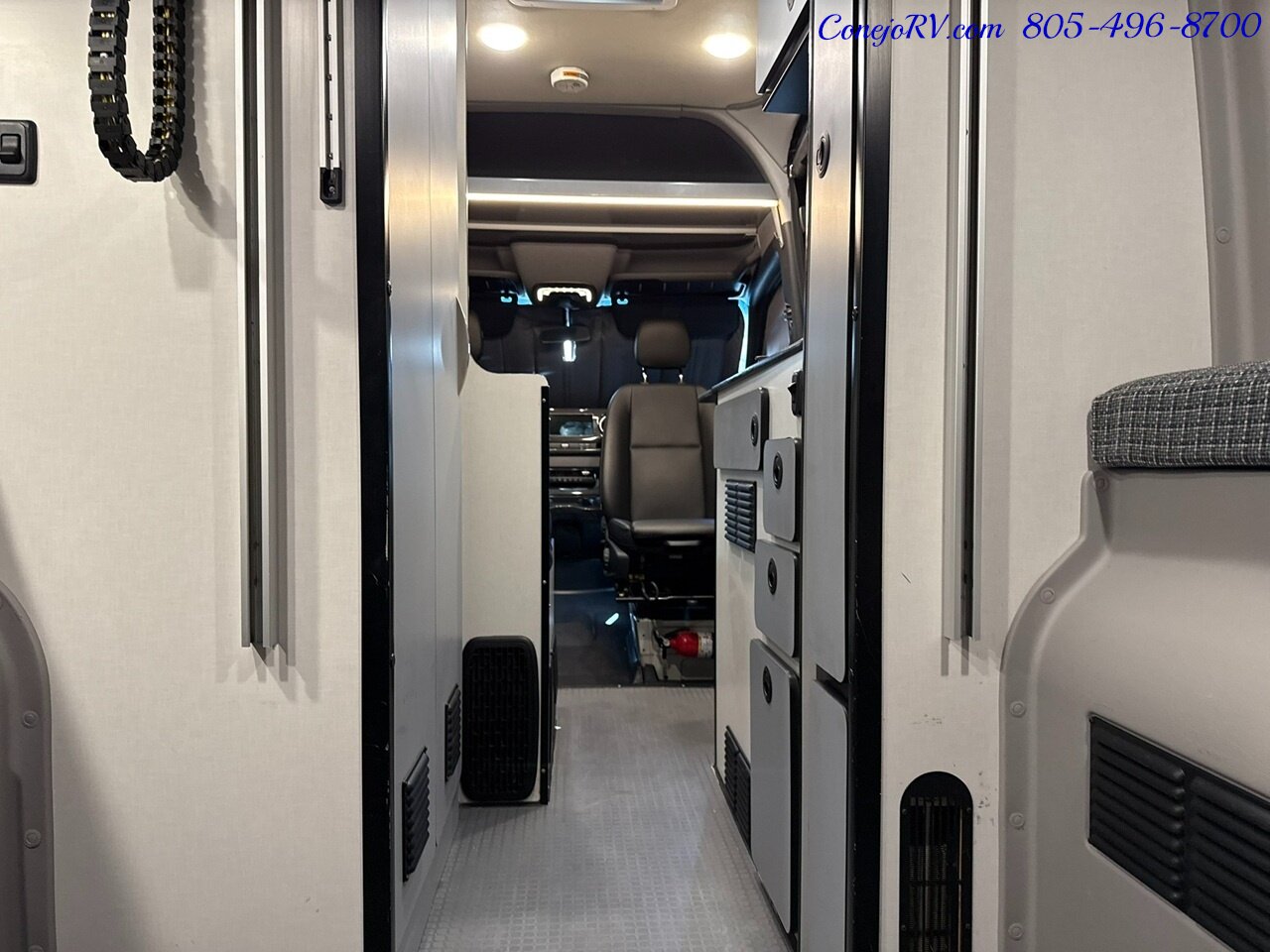 2023 Winnebago Revel 44E 4X4 Sprinter Mercedes Turbo Diesel, 320 AH Lithium   - Photo 29 - Thousand Oaks, CA 91360