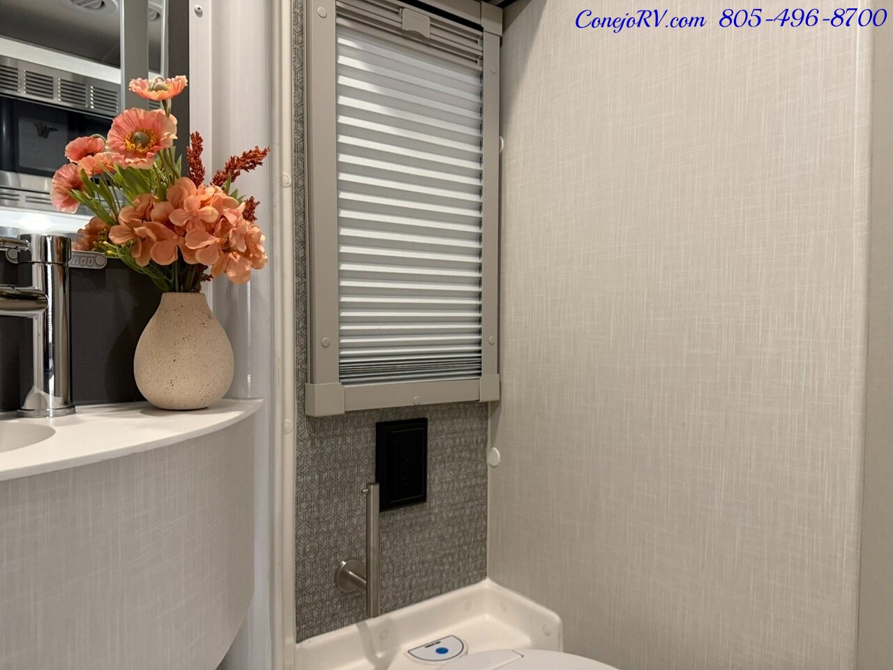 2026 Winnebago Ekko 23B Mercedes Sprinter Lithium Power All Wheel Drive  Pop Top - Photo 19 - Thousand Oaks, CA 91360