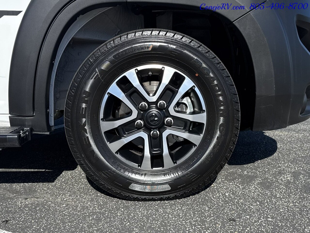 2026 Winnebago Solis 59P **NEW FOR 2026 2.8KW GENERATOR**Pop Top Full  Galley Convertible SOFA Roof AC - Photo 36 - Thousand Oaks, CA 91360