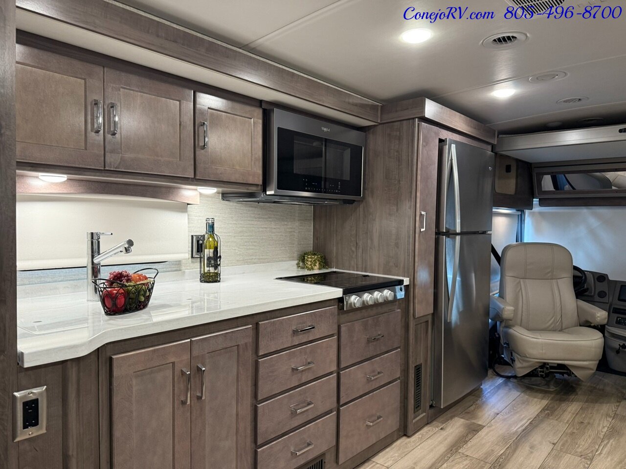 2023 Winnebago Forza 38W Triple Slide Outs Bunkhouse Loft Bed 2 Bath  Cummins Turbo Diesel 45k Miles - Photo 9 - Thousand Oaks, CA 91360