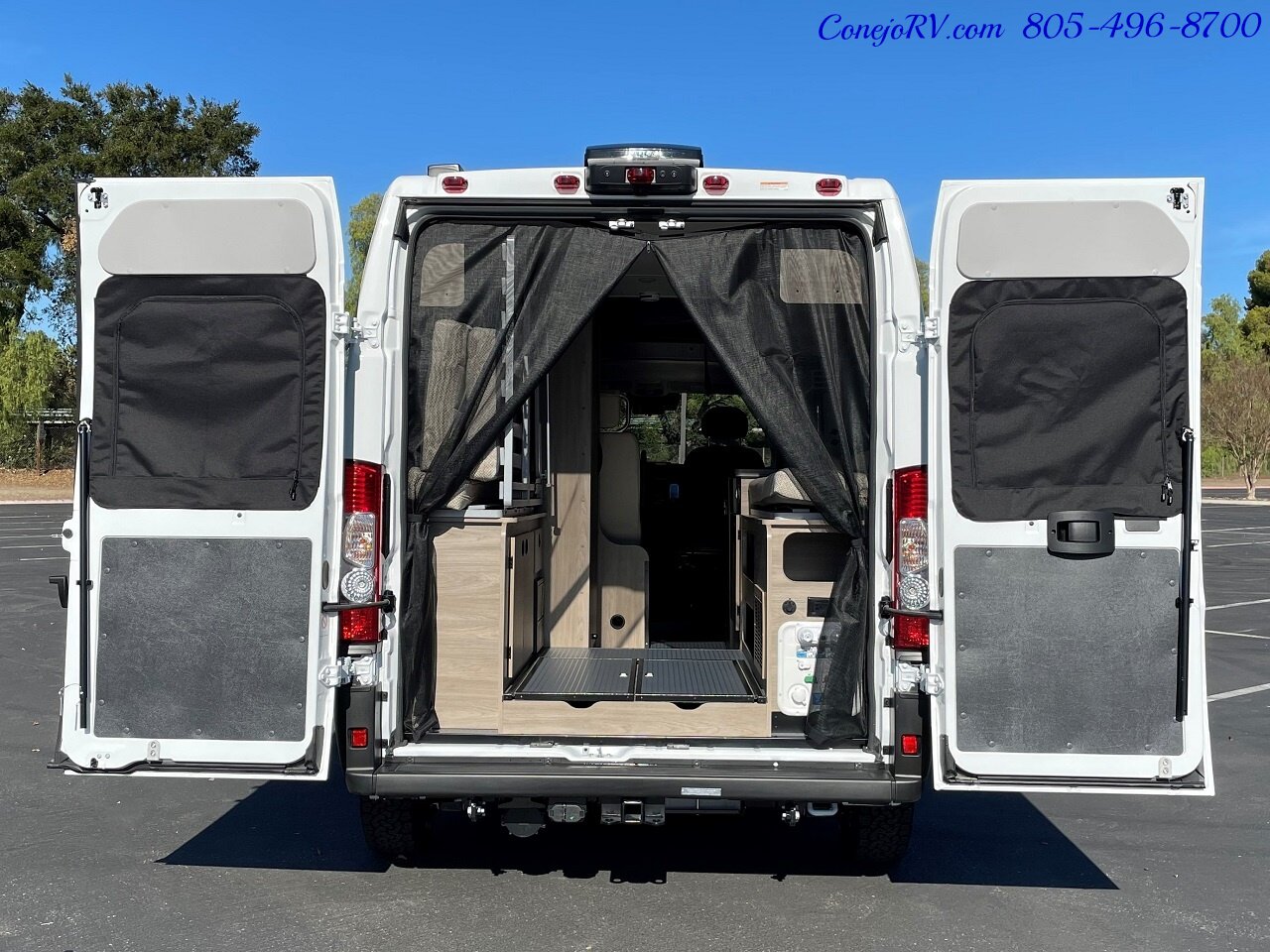 2023 WINNEBAGO Solis 59P Murphy Bed Pop Top Full Galley New Chassis  Adaptive Cruise - Photo 38 - Thousand Oaks, CA 91360