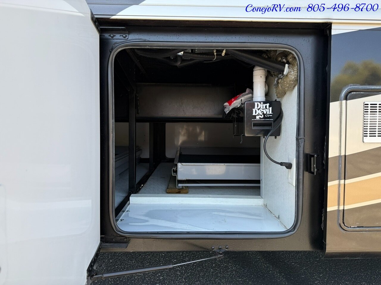 2014 Thor Tuscany 40EX Cummins ISB Diesel Engine Triple Slide Outs King Bed Bath & 1/2 Full Body Paint 34K Miles - Photo 57 - Thousand Oaks, CA 91360