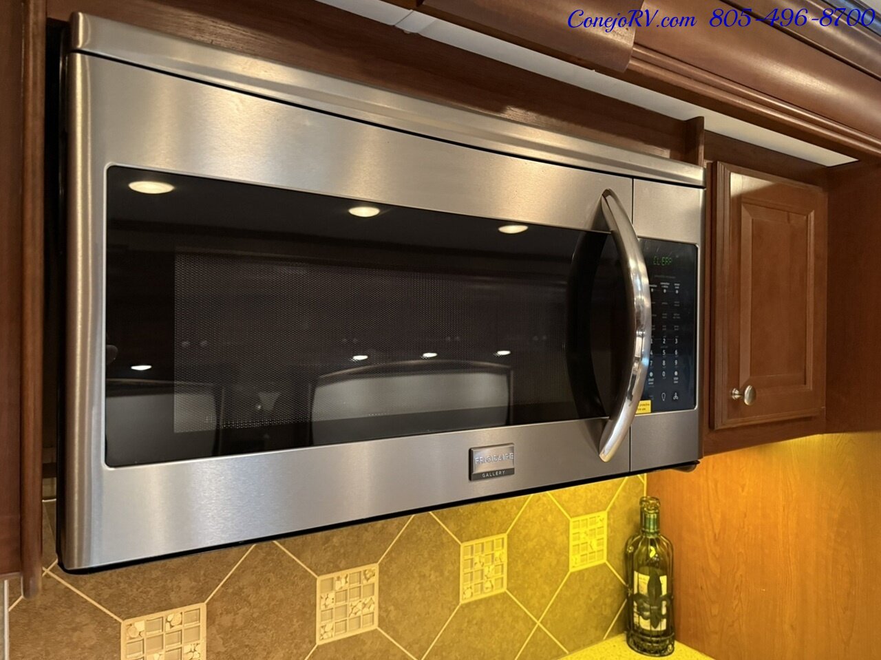 2014 Thor Tuscany 40EX Cummins ISB Diesel Engine Triple Slide Outs King Bed Bath & 1/2 Full Body Paint 34K Miles - Photo 12 - Thousand Oaks, CA 91360