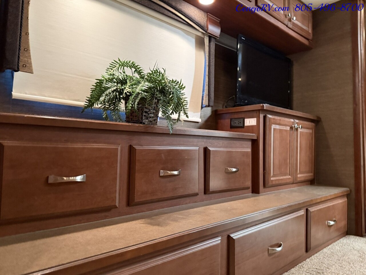 2014 Thor Tuscany 40EX Cummins ISB Diesel Engine Triple Slide Outs King Bed Bath & 1/2 Full Body Paint 34K Miles - Photo 33 - Thousand Oaks, CA 91360