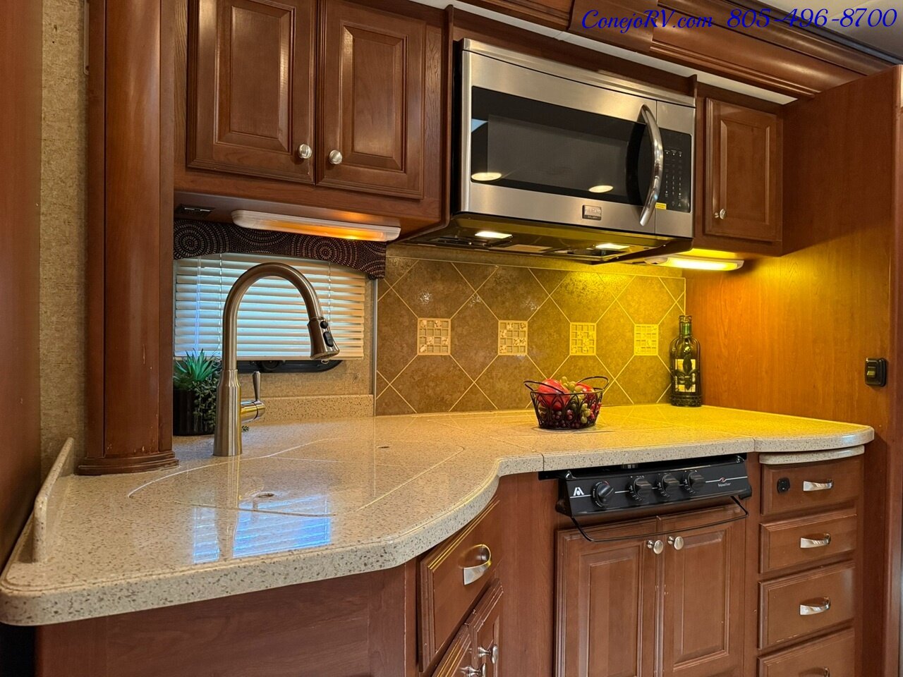 2014 Thor Tuscany 40EX Cummins ISB Diesel Engine Triple Slide Outs King Bed Bath & 1/2 Full Body Paint 34K Miles - Photo 13 - Thousand Oaks, CA 91360