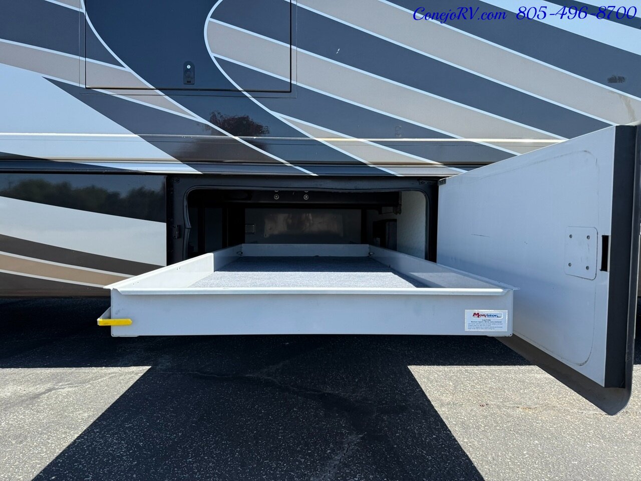 2014 Thor Tuscany 40EX Cummins ISB Diesel Engine Triple Slide Outs King Bed Bath & 1/2 Full Body Paint 34K Miles - Photo 49 - Thousand Oaks, CA 91360