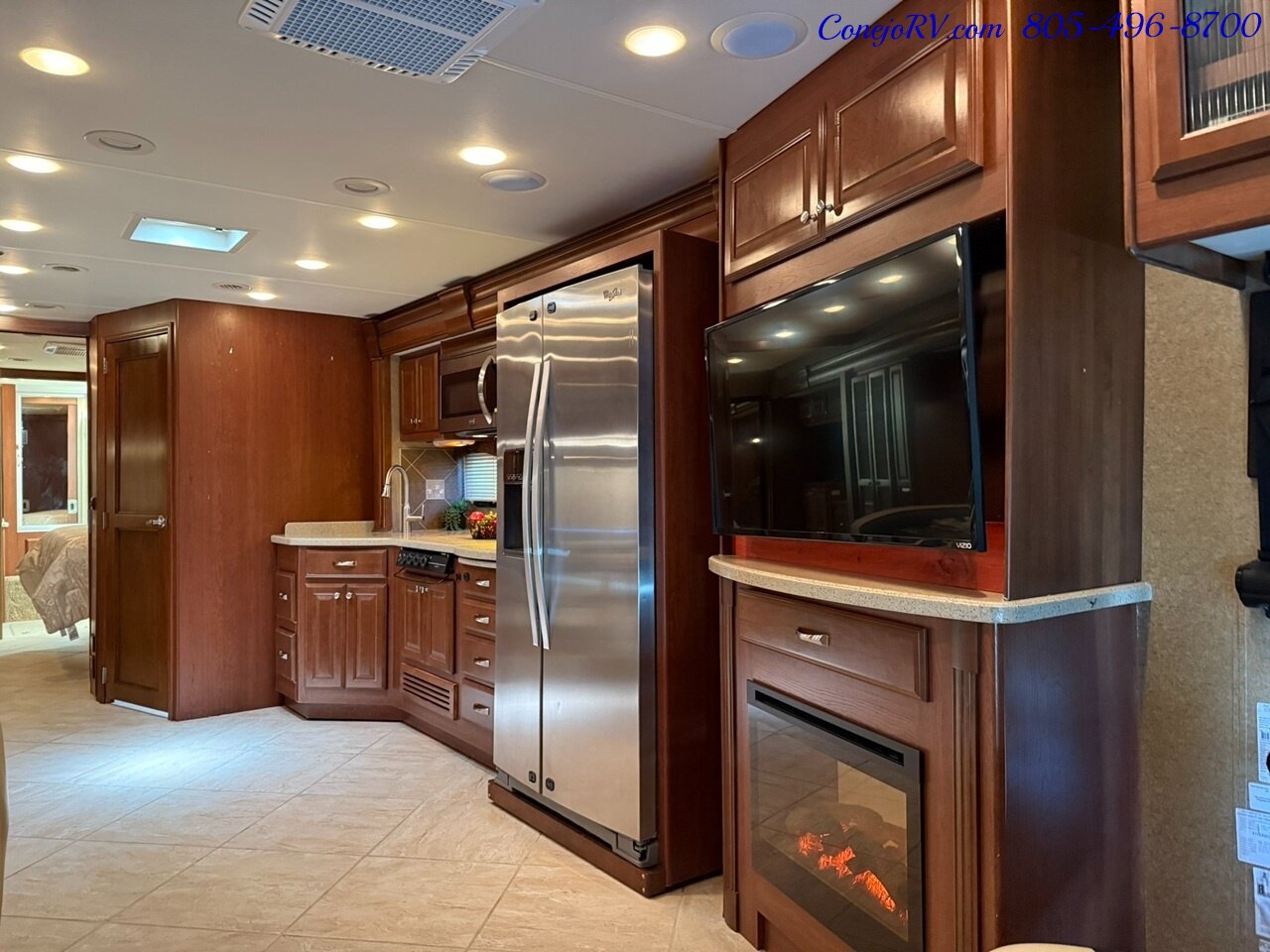 2014 Thor Tuscany 40EX Cummins ISB Diesel Engine Triple Slide Outs King Bed Bath & 1/2 Full Body Paint 34K Miles - Photo 6 - Thousand Oaks, CA 91360