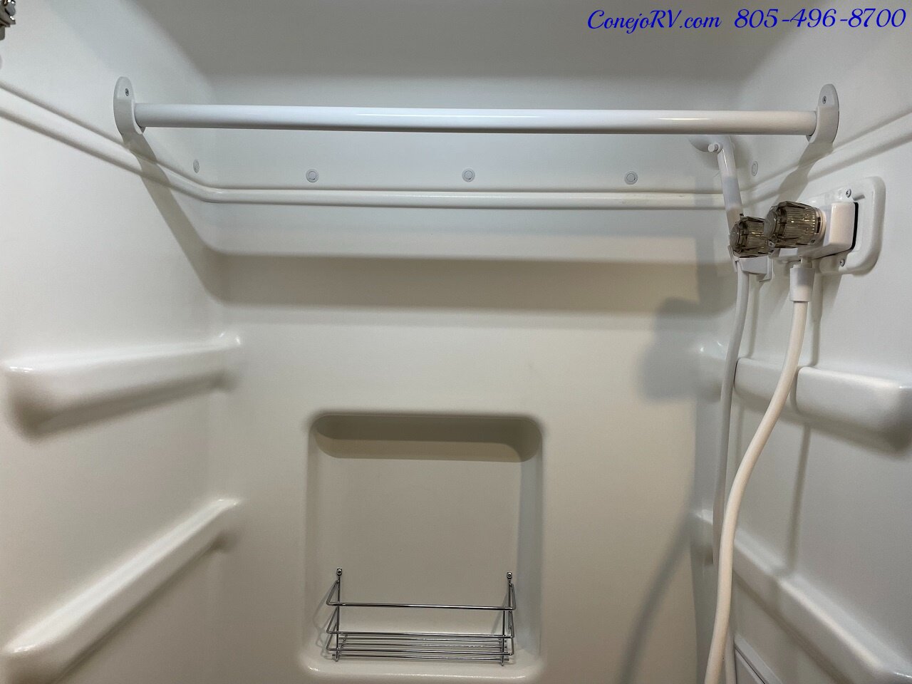 2023 WINNEBAGO Solis 59P Murphy Bed Pop Top Full Galley New Chassis  Adaptive Cruise - Photo 16 - Thousand Oaks, CA 91360