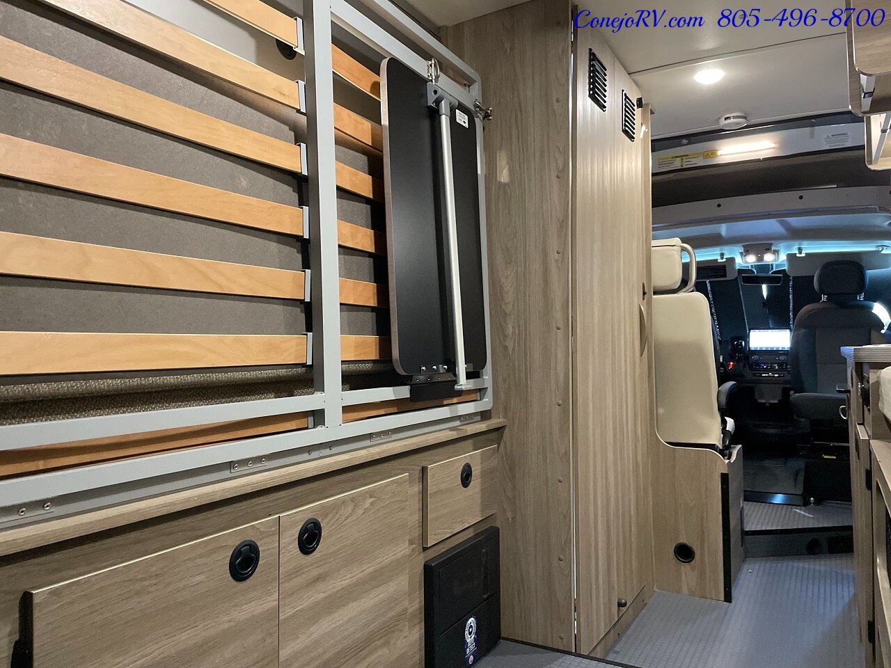 2023 WINNEBAGO Solis 59PX Murphy Bed Pop Top Full Galley New Chassis   - Photo 31 - Thousand Oaks, CA 91360