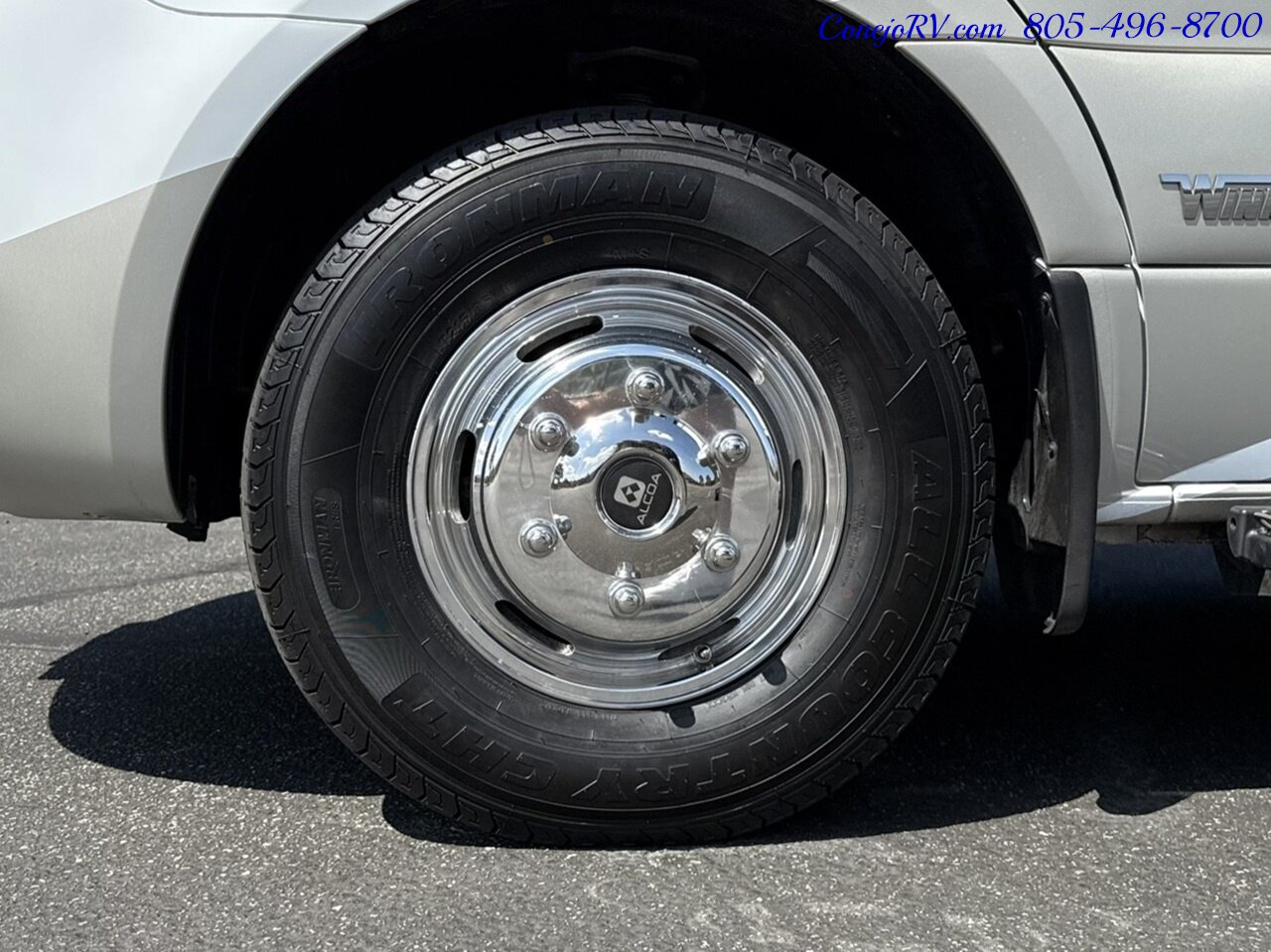 2020 Winnebago View 24D Full Wall Slide-Out Mercedes Turbo Diesel Full Body Paint 21K Miles Pre Covid Build - Photo 39 - Thousand Oaks, CA 91360