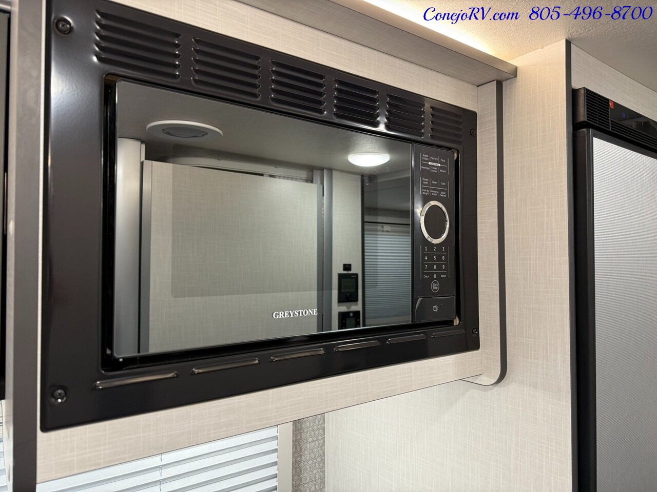 2026 Winnebago Ekko 22A Lithium Power 310HP All Wheel Drive Dealer  Demo Never Camped In 5K Miles! - Photo 11 - Thousand Oaks, CA 91360