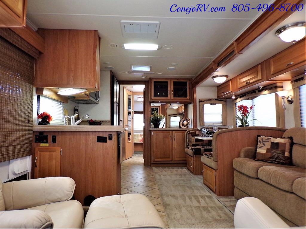 2008 National Dolphin 35C Double Slide Big Chassis   - Photo 5 - Thousand Oaks, CA 91360