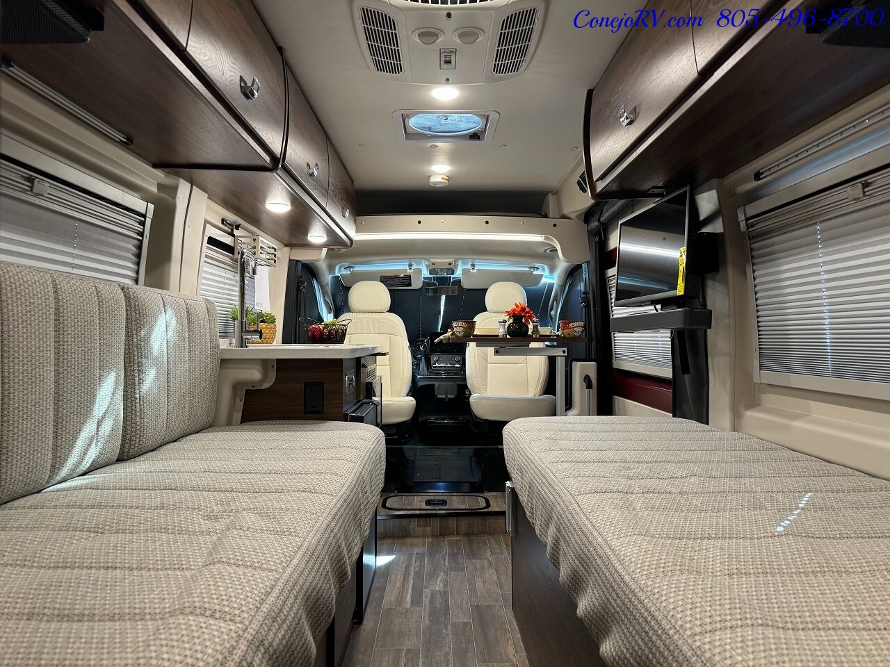2024 Winnebago Travato 59K Touring Coach 2.8KW Onan Generator   - Photo 25 - Thousand Oaks, CA 91360