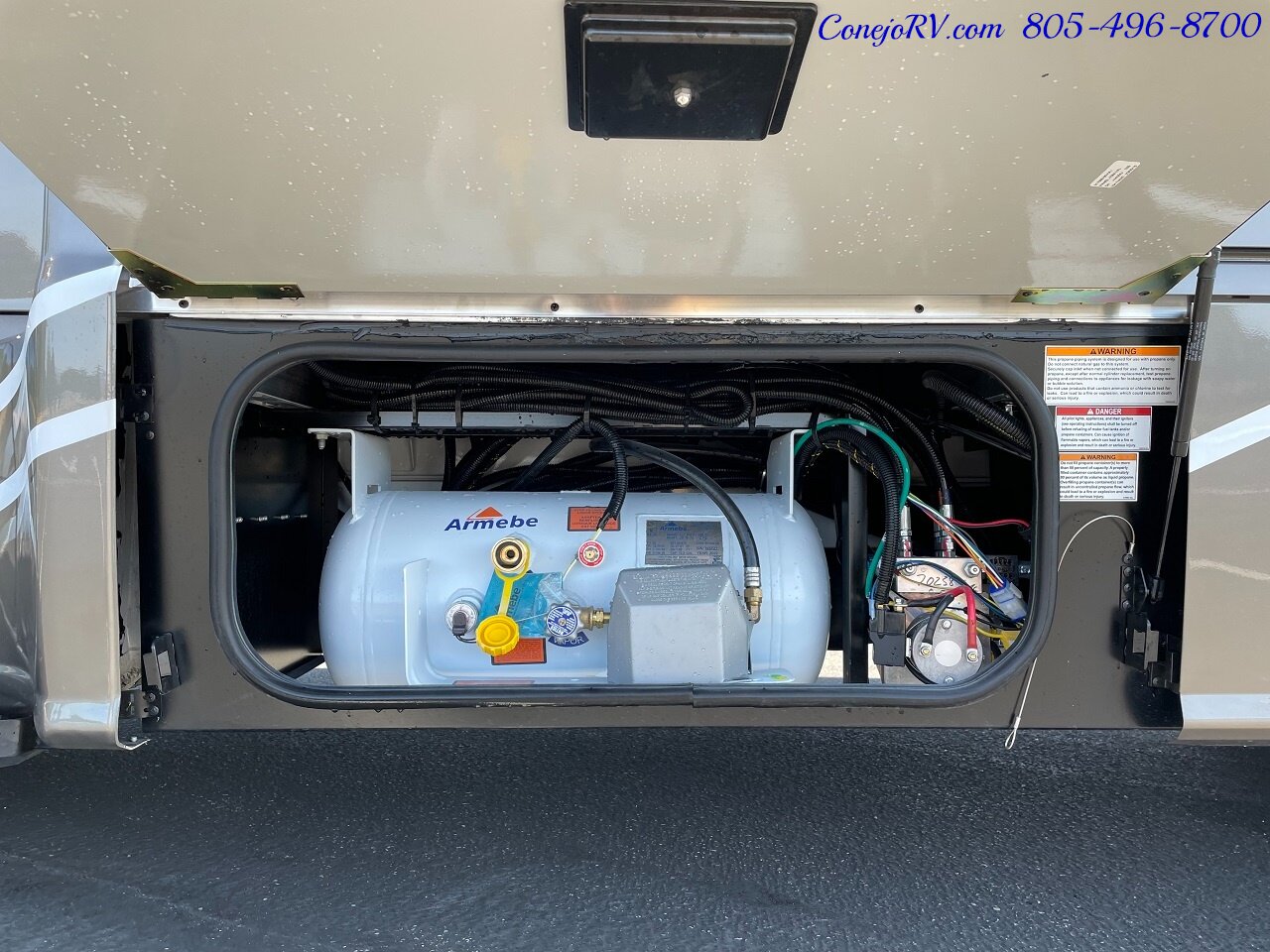 2024 Winnebago Navion 24D Full Wall Slide-Out Mercedes Turbo Diesel Full  Body Paint - Photo 46 - Thousand Oaks, CA 91360