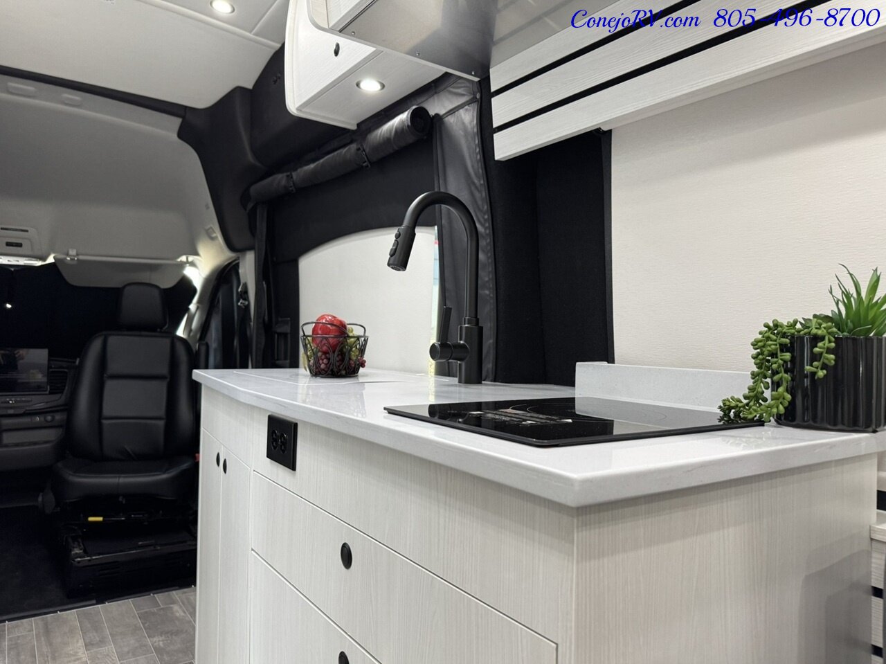 2026 Pleasure-Way Ontour 2.2 AWD Lithium System Ford Transit 350 Chassis 3.5L  EcoBoost Engine - Photo 14 - Thousand Oaks, CA 91360