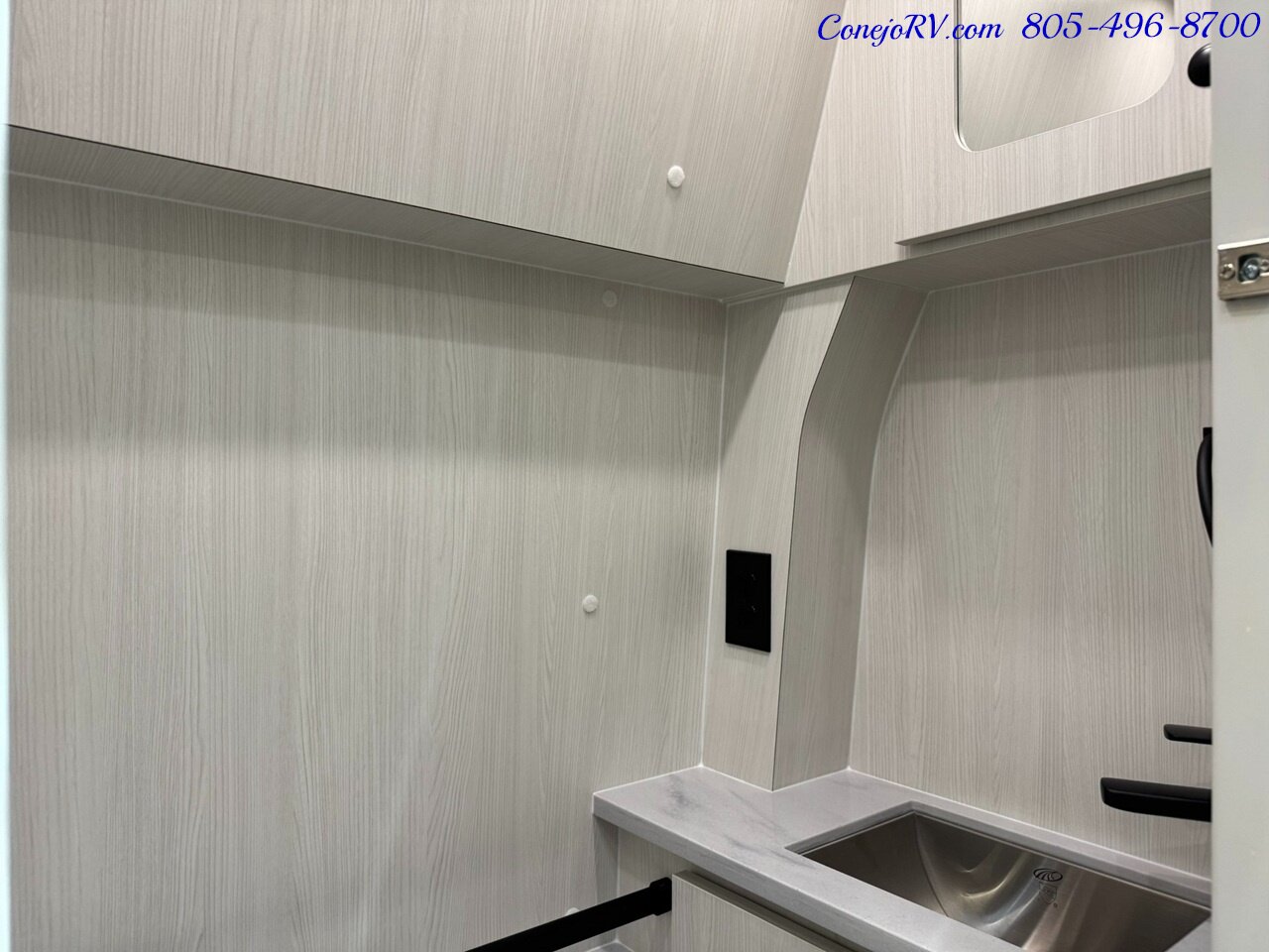 2026 Pleasure-Way Ontour 2.2 AWD Lithium System Ford Transit 350 Chassis 3.5L  EcoBoost Engine - Photo 16 - Thousand Oaks, CA 91360