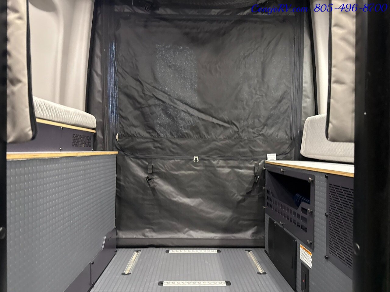 2024 Winnebago Revel 44EC 2.5-1 AWD Sprinter Mercedes Turbo Diesel, 8.4KWH Lithionics System 26K Miles - Photo 19 - Thousand Oaks, CA 91360