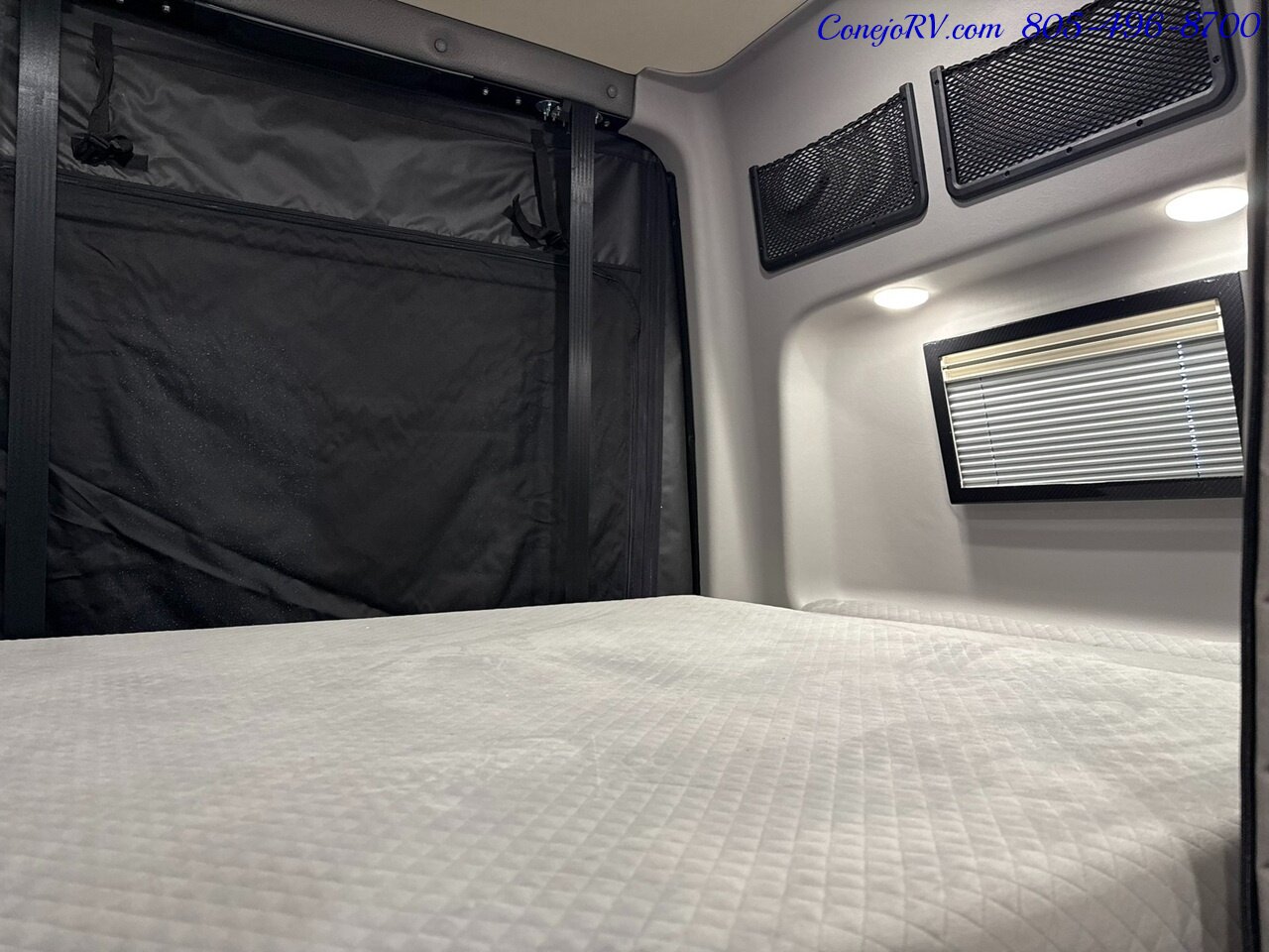 2024 Winnebago Revel 44EC 2.5-1 AWD Sprinter Mercedes Turbo Diesel, 8.4KWH Lithionics System 26K Miles - Photo 23 - Thousand Oaks, CA 91360