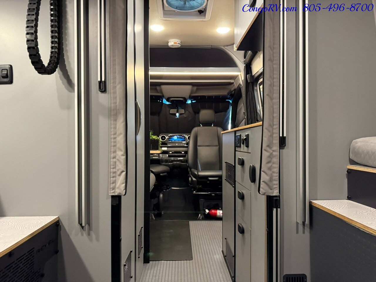 2024 Winnebago Revel 44EC 2.5-1 AWD Sprinter Mercedes Turbo Diesel, 8.4KWH Lithionics System 26K Miles - Photo 27 - Thousand Oaks, CA 91360