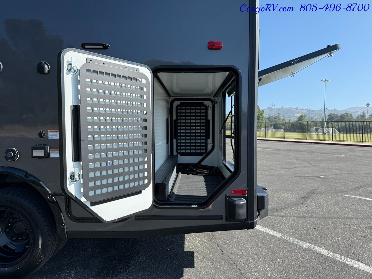 2026 Winnebago Ekko 22A Lithium Power 310HP All Wheel Drive   - Photo 46 - Thousand Oaks, CA 91360