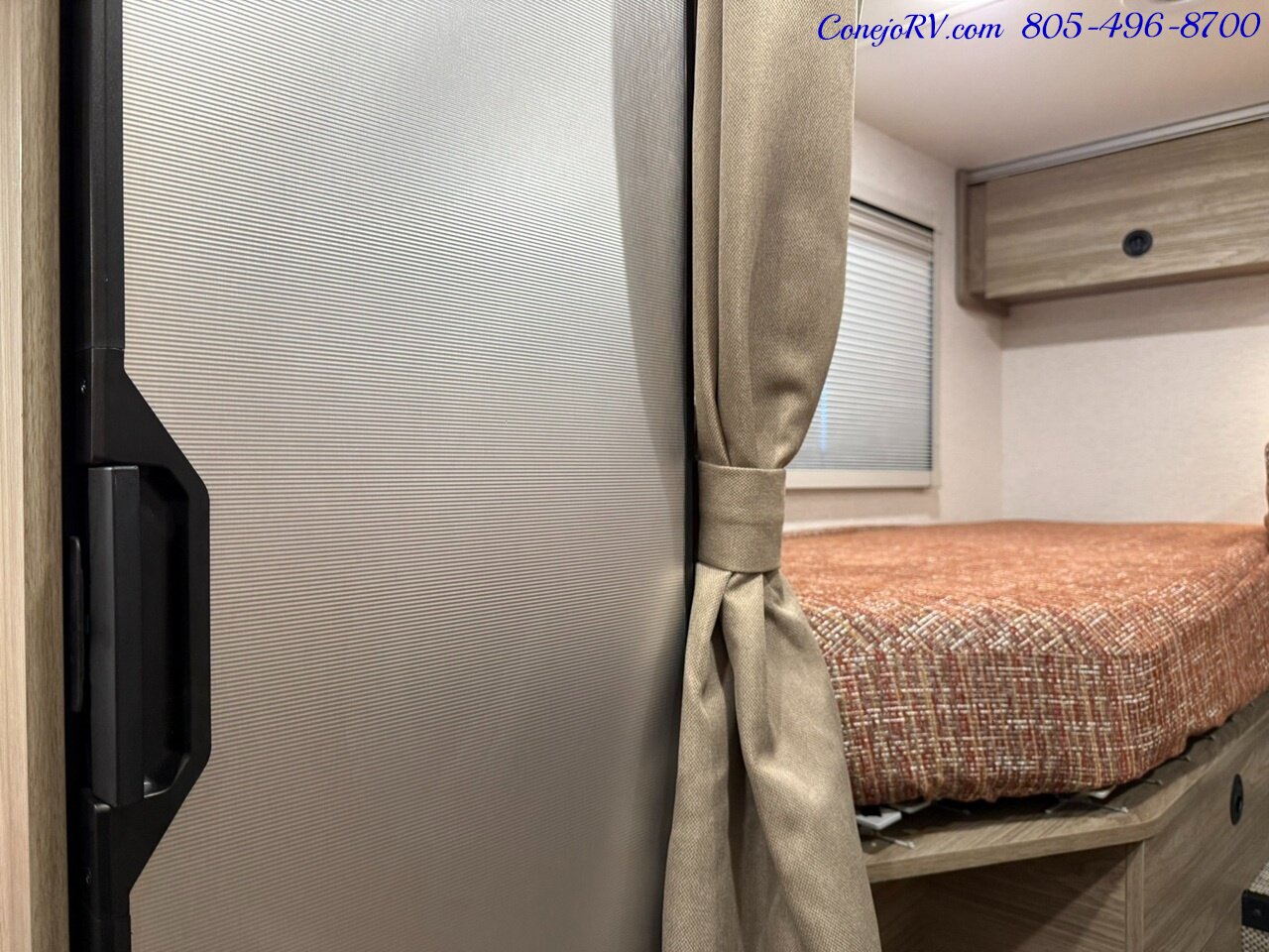 2026 Winnebago Ekko 22A Lithium Power 310HP All Wheel Drive   - Photo 16 - Thousand Oaks, CA 91360