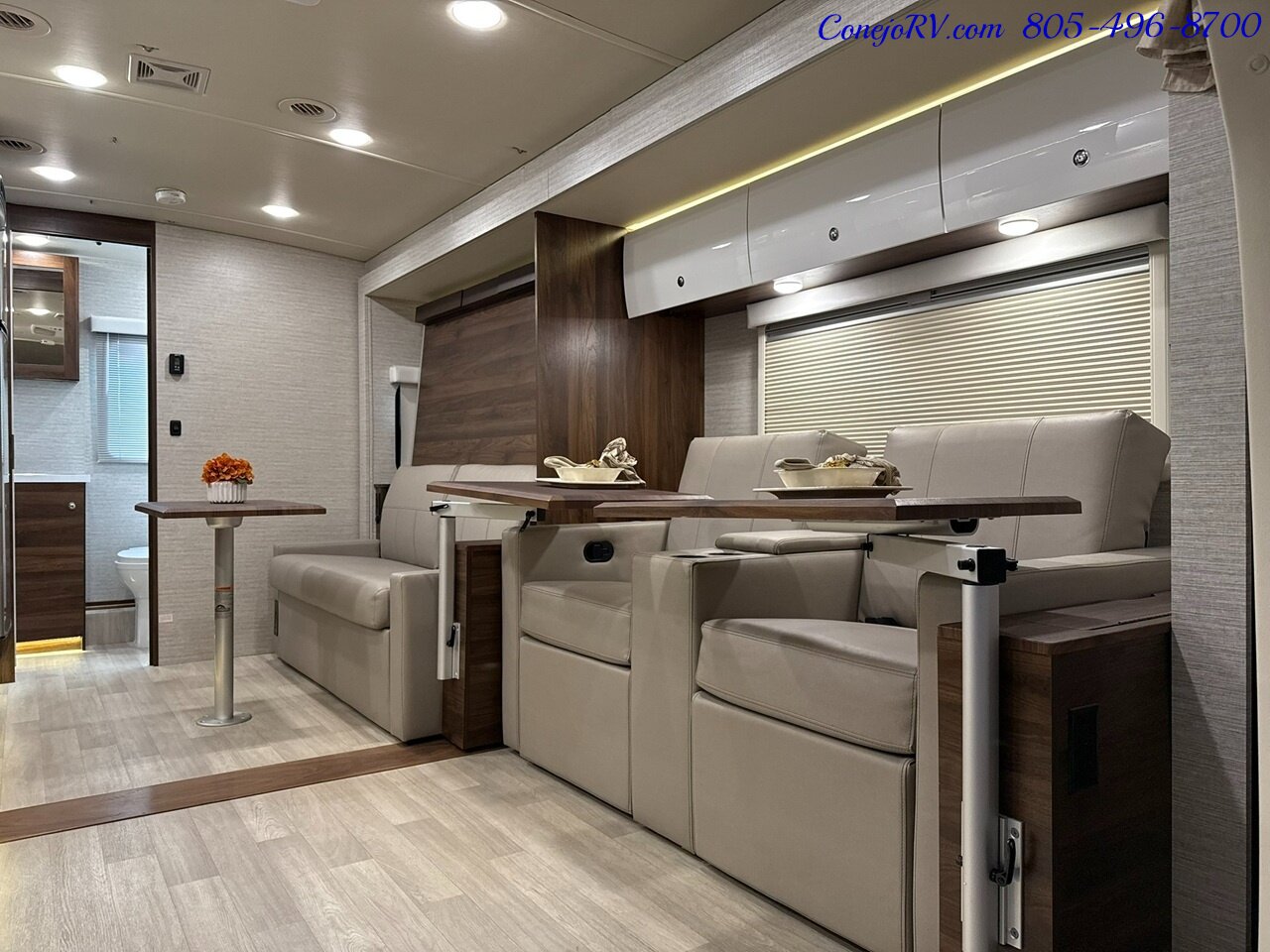 2022 Winnebago View 24D Full Wall Slide-Out Theater Seats Mercedes Turbo Diesel - Photo 6 - Thousand Oaks, CA 91360