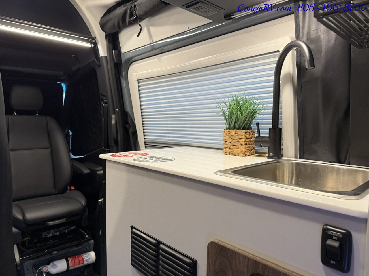 2026 Tiffin GH1 AWD Sprinter Mercedes Turbo Diesel 540AH Battle  Born Lithium Ion Kit - Photo 17 - Thousand Oaks, CA 91360