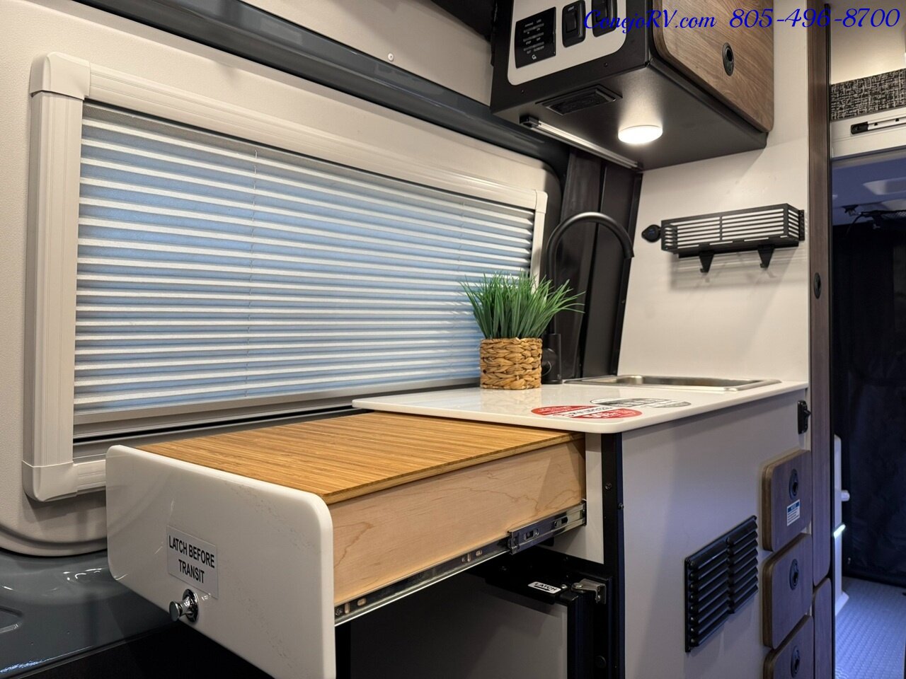 2026 Tiffin GH1 AWD Sprinter Mercedes Turbo Diesel 540AH Battle  Born Lithium Ion Kit - Photo 14 - Thousand Oaks, CA 91360